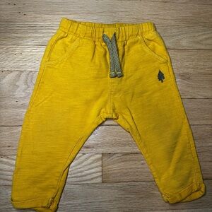 Zara 12-18M Mustard Yellow Bottoms